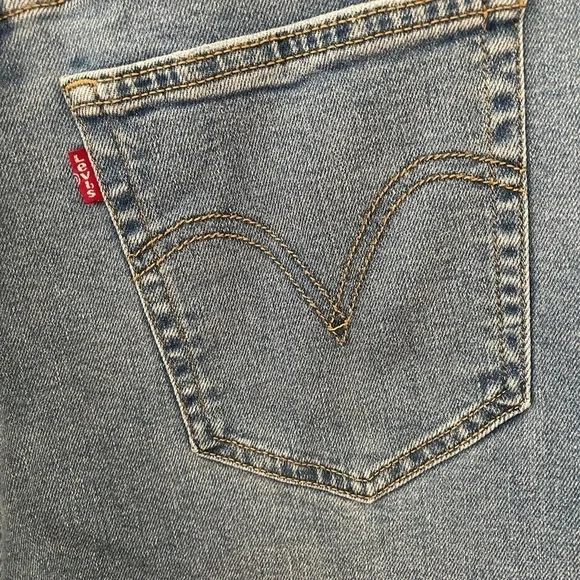 Levi's Ribcage Straight Ankle Distressed medium wash jeans size 32 - Picture 9 of 10